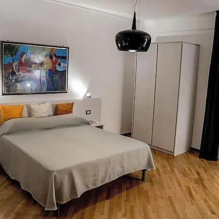 Opera House 4*