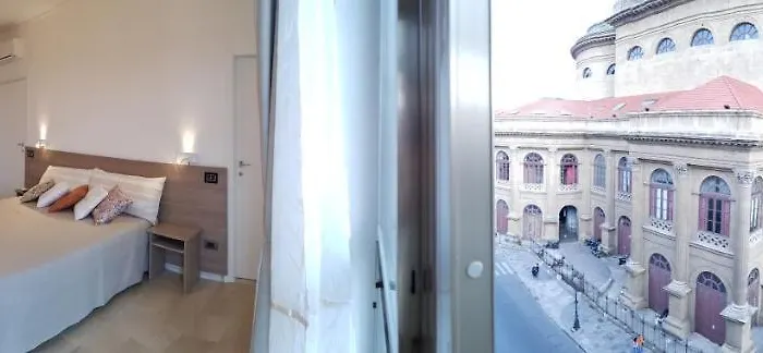 Opera House Bed & Breakfast 4*