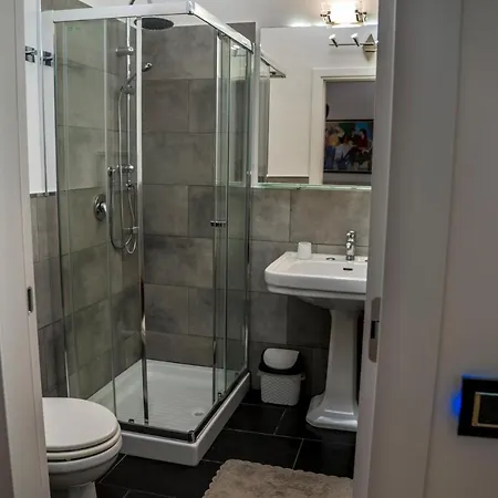 Oda ve Kahvaltı Opera House 4*